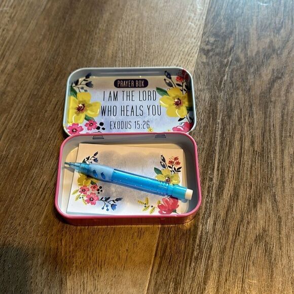 NEW Breast Cancer Awareness Prayer Care Package (6 items) - Picture 4 of 10